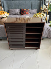 Mini Alcantara shoerack