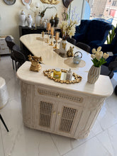 Antique White Chester