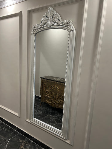 Antique White Mirror 03