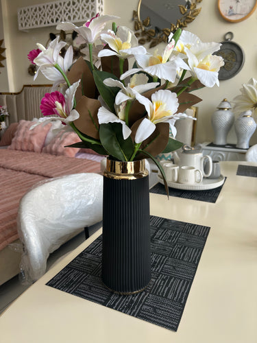 Glass Vase 049