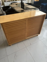 Alcantara shoerack Light brown
