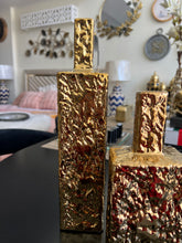 Gold Textured Vase 03