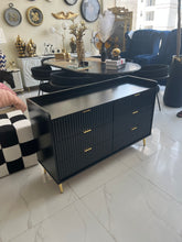 Saphina Dressing Table 02