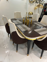 Chestnut Charm Dinning Table