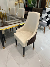 Chestnut Charm Dinning Table