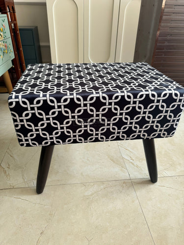 Bj Stool 09