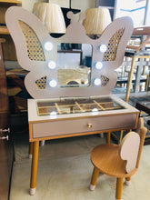 Butterfly Kids Vantiy Living Room