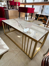 Elavo Center Table