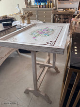 Hand Painted Breakfast Table 02 Living Room