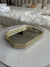 Metallic tray 013