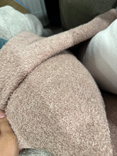 Boucle Fabric 015 pink