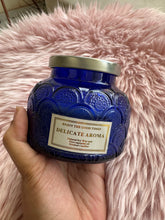 Delicate Aroma Scented Candle