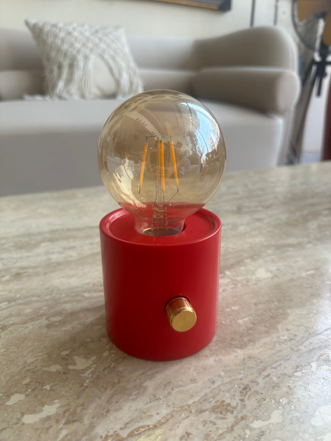 Antique filament lamp Red