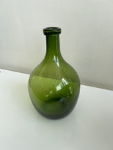 Glass vase 064