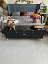 Eclipse TV Console