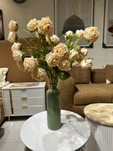 Cream Roses Bouquet Stem