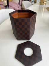 Leather Tissue box round 04
