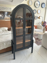 Arched Cabinet (Lhr delivery only)