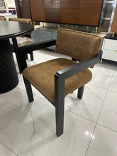 Black Ashwood Dinning Table with Ladderback Chairs