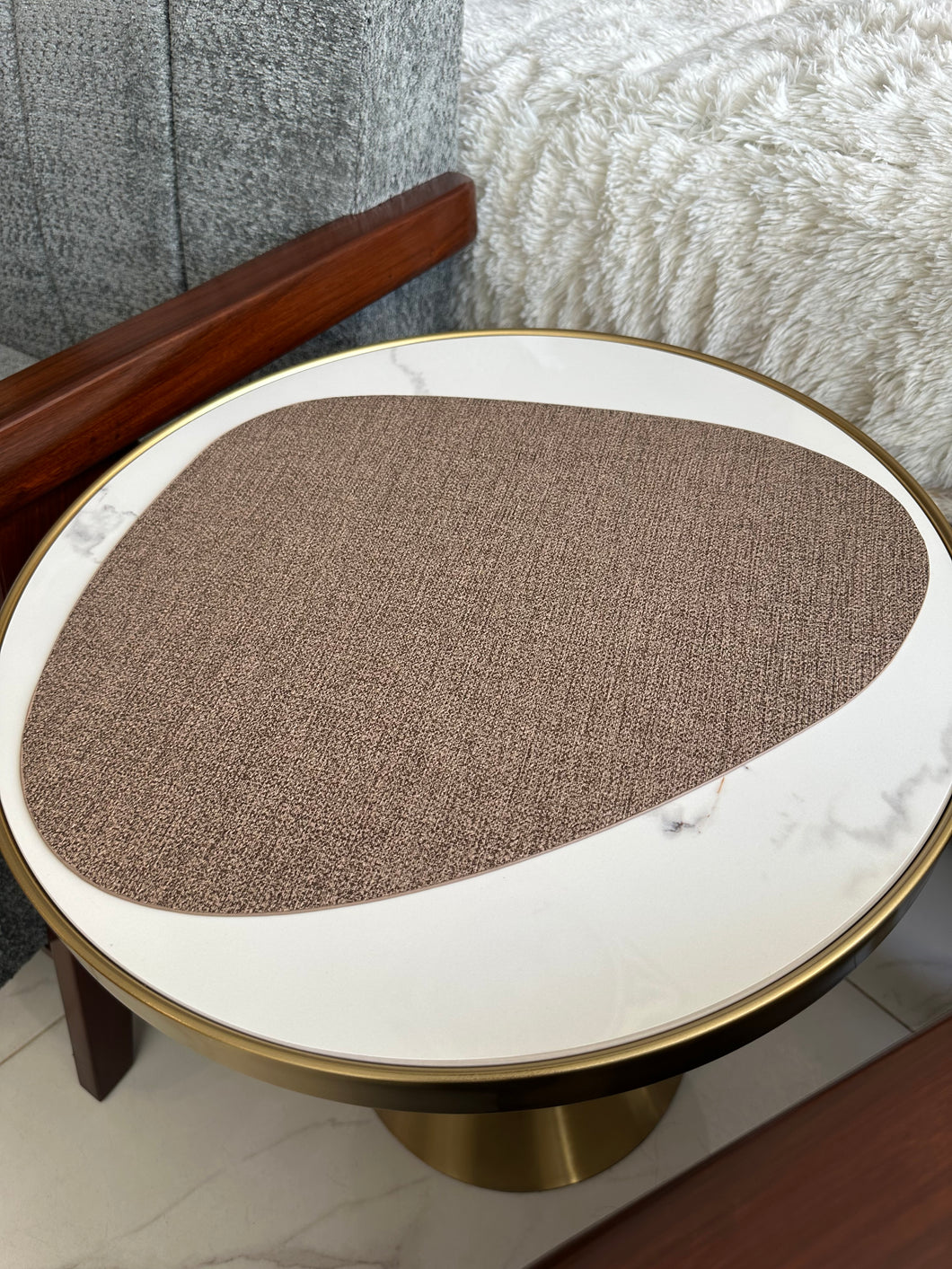 Leatherite Table mat brown 009