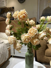 Cream Roses Bouquet Stem