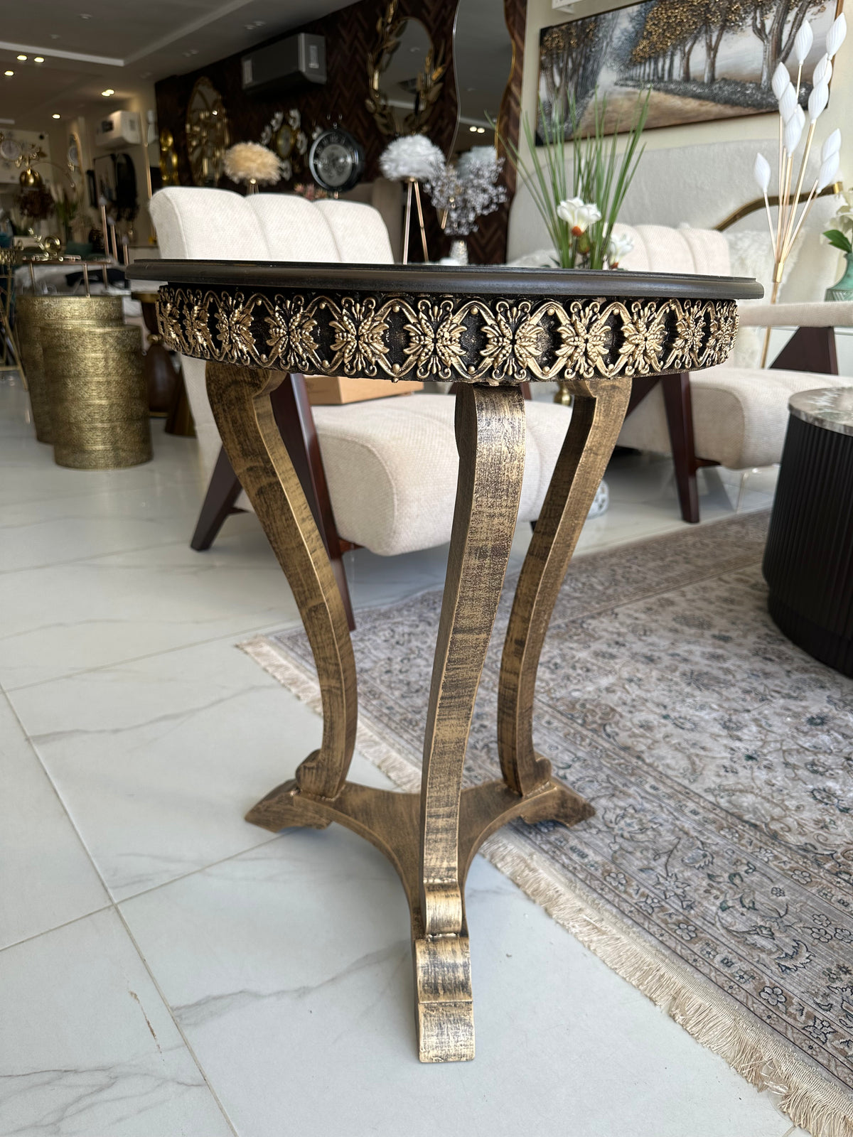 Sofhia Entrance Table hand painted 02