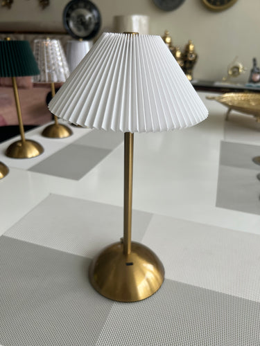 White Led Rechargeable lamp 01