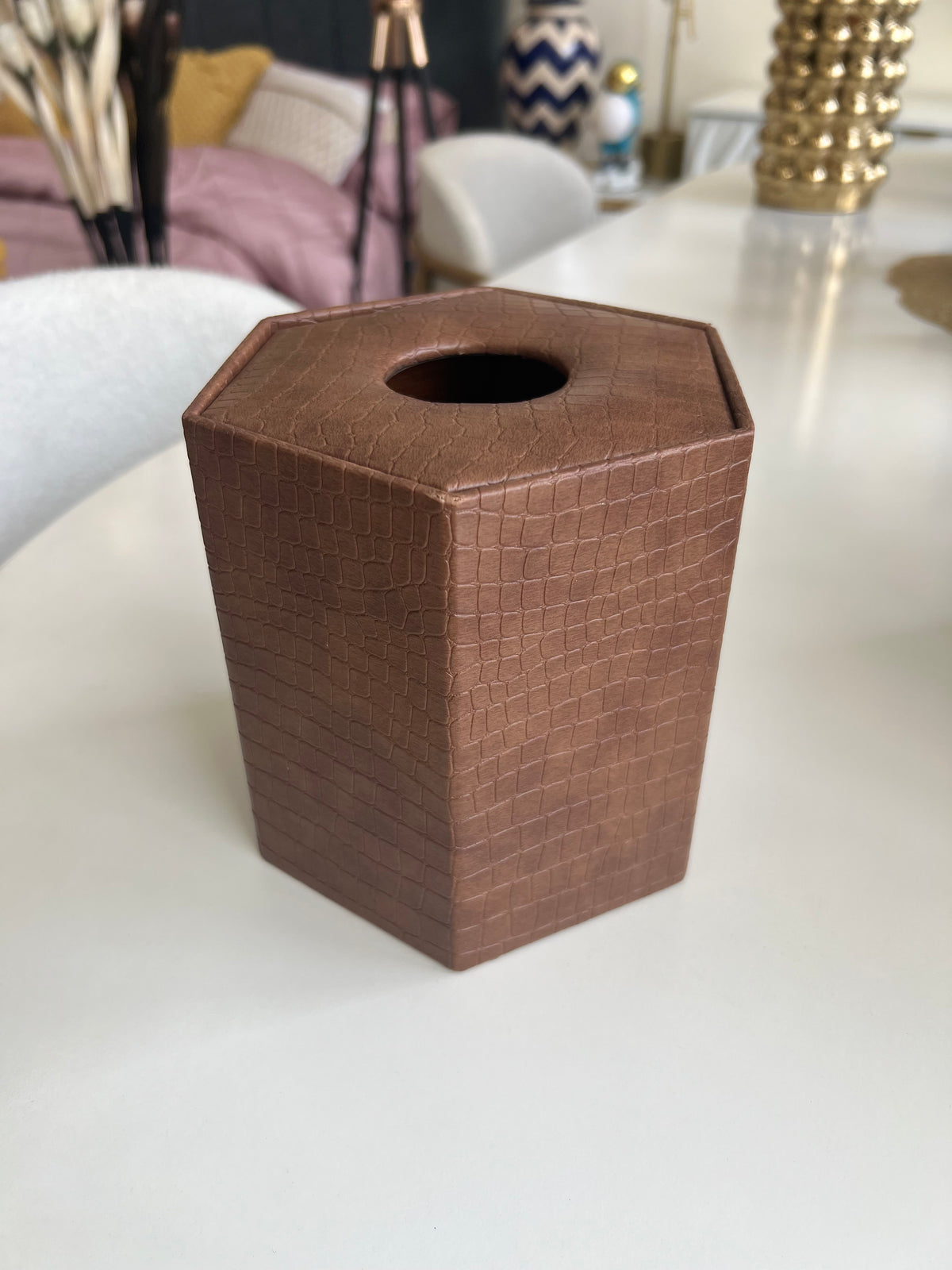 Leather Tissue box round 05