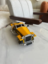 Vintage Classic Car 03