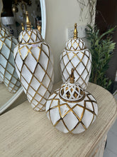 Ceramic candy 011