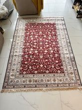 Modern Rug VZ10