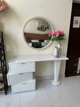 Capri Dressing Table
