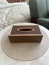 Wooden Tissue box 01