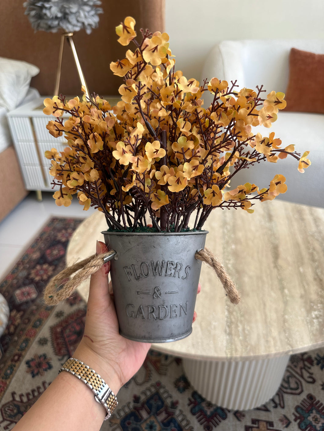Eucalyptus planter beige
