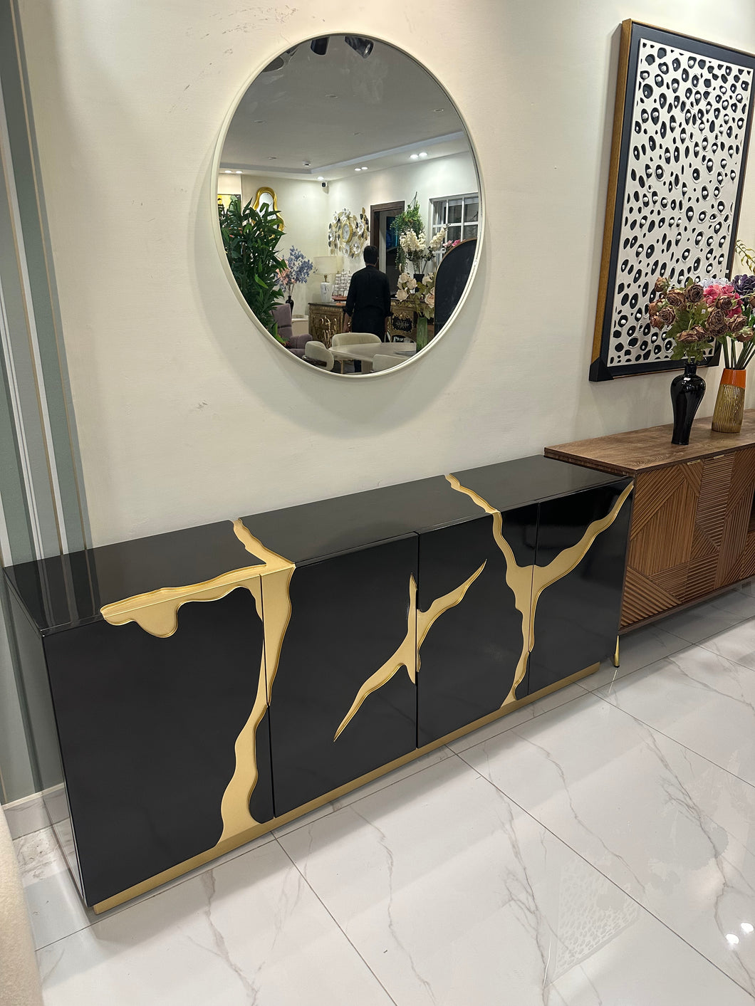 Black Abstract Side Board (High Gloss)