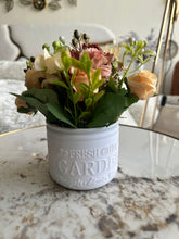 Flower Pot White 001