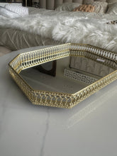 Metallic tray 013