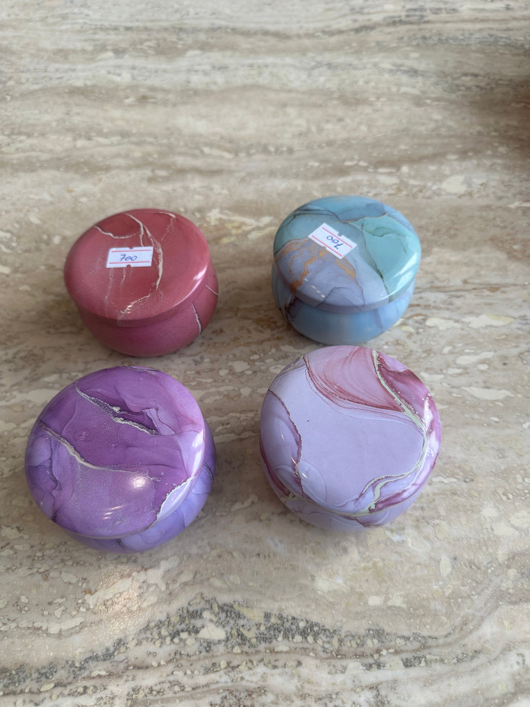 Scented candles metal box