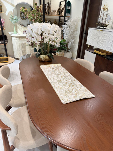 Table Runner 002