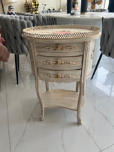 Rose Victorian Table