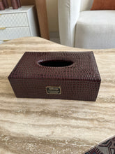 Leather Tissue box dark Burgundy 018