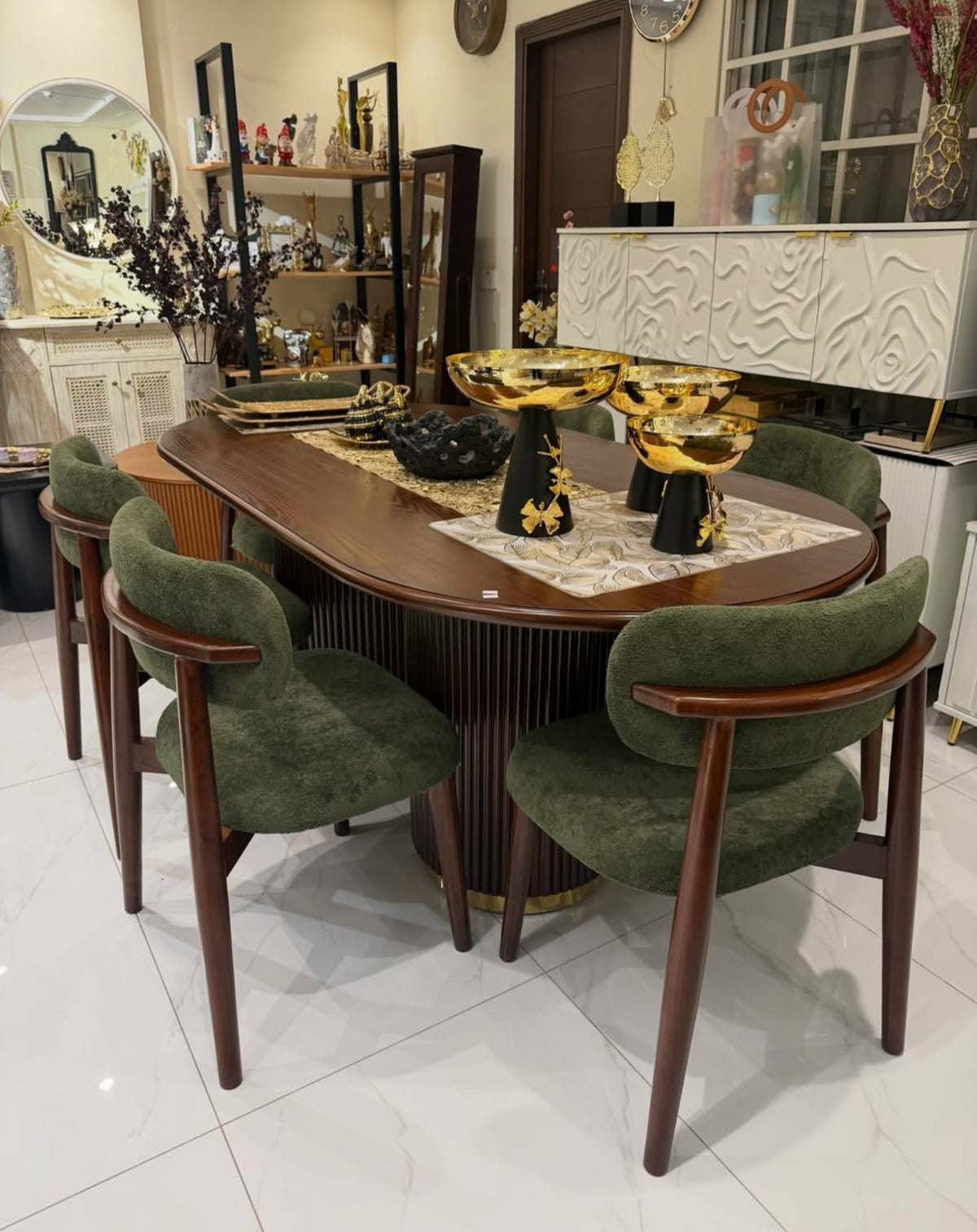 Brown Ashwood Dining Table with Olive Woody Chairs
