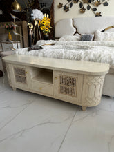 White cane tv console 02