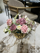 Ceramic Gold planter 01