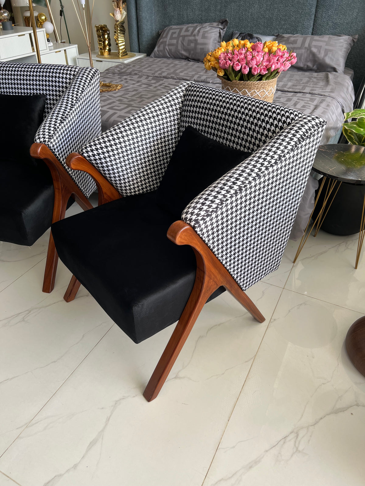 Moly chair set of 2