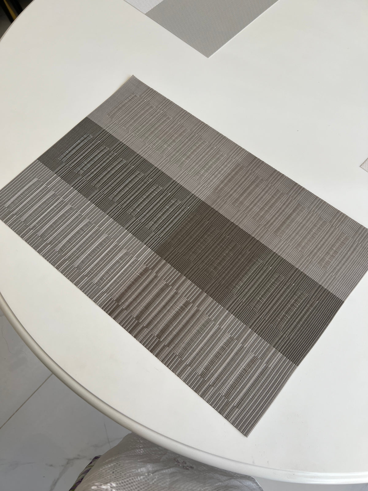 Table Mat 23