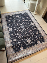Modern Rug VZ25