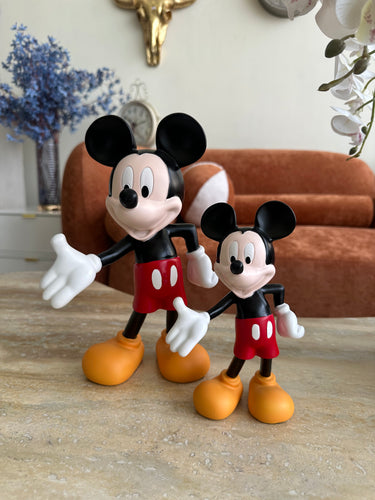 Mickey Welcome Disney Sculpture
