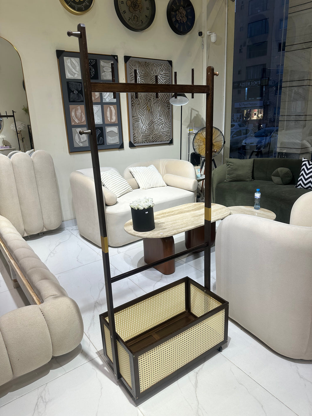 Rattan Cloths Hanger 002
