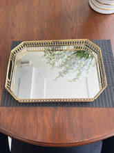 Metallic tray 005